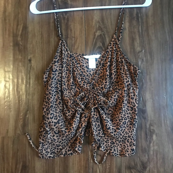 Adjustable cheetah crop top/blouse